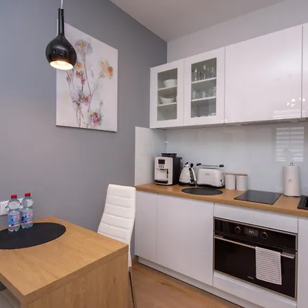 Apartamenty Ap 10 Częstochowa Exterior foto