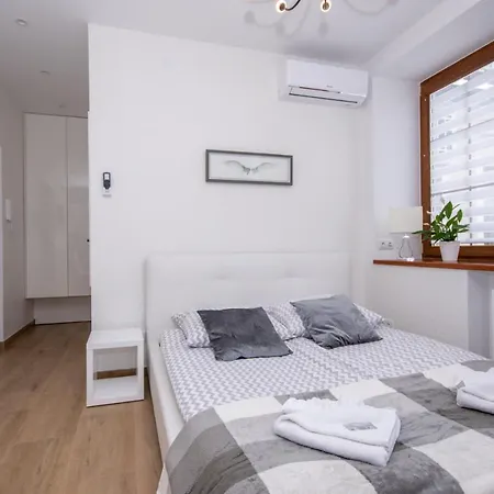 Apartamenty Ap 10 Częstochowa Exterior foto